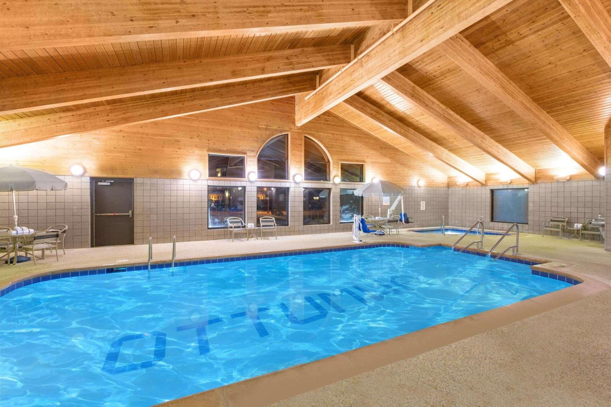 Americinn By Wyndham Ottumwa מראה חיצוני תמונה
