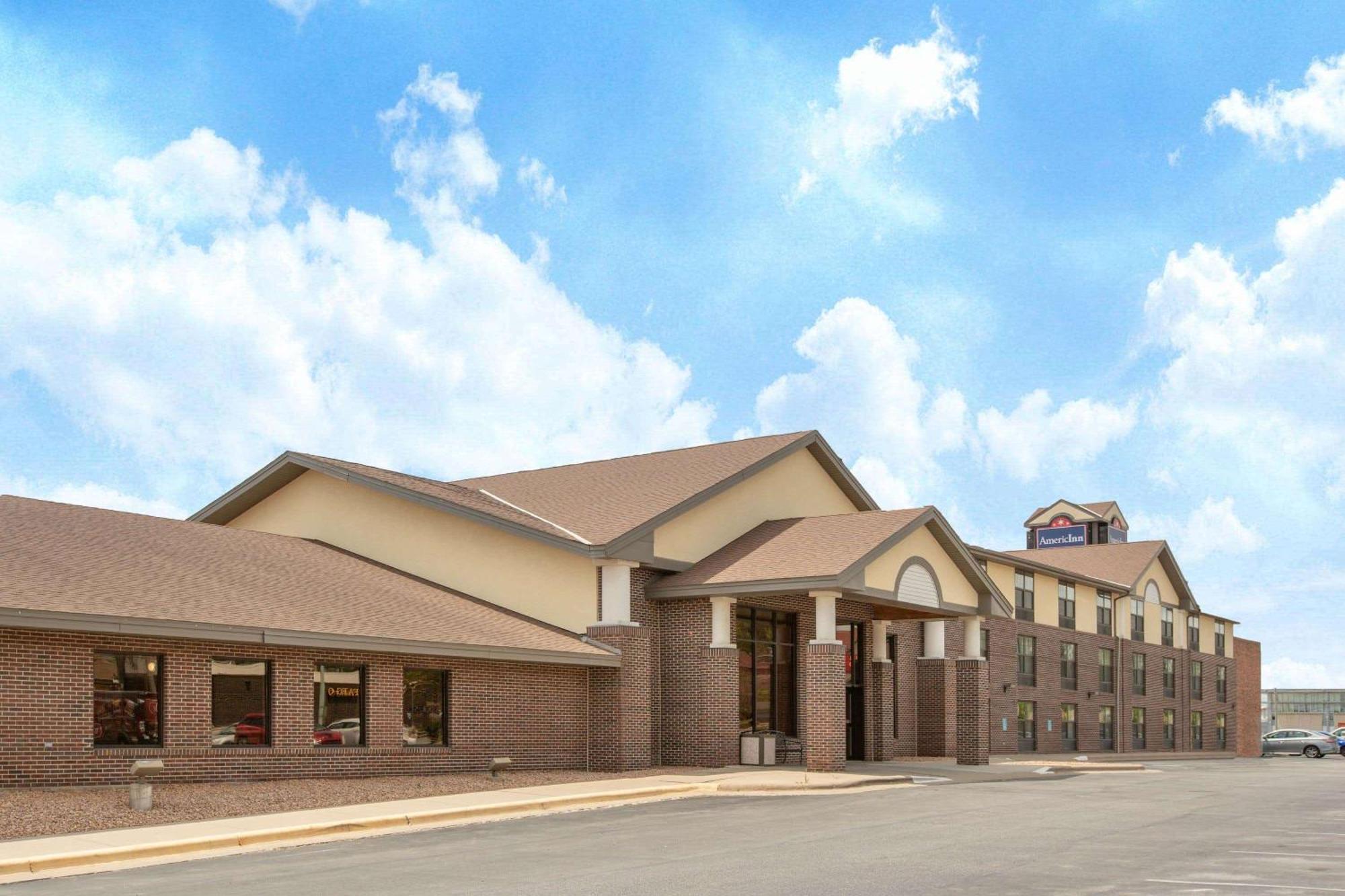 Americinn By Wyndham Ottumwa מראה חיצוני תמונה